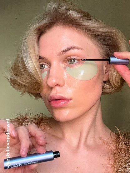 Model koristi Xlash Sensitive serum njegu